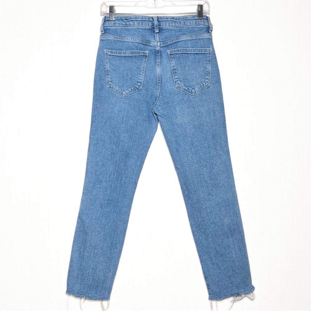Free People Fringe Hem High Rise Cropped Straight Leg Girlfriend Jeans - Picture 3 of 12
